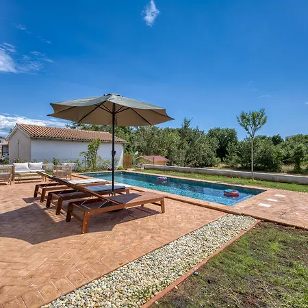 Гостевой дом Atrio 4*