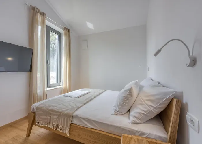 Atrio Gostinjska kuća 4*